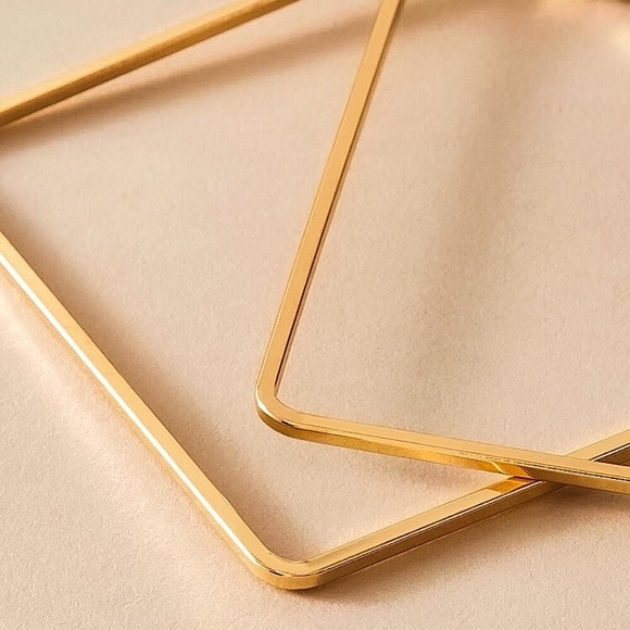 🔴𝟭𝟬/$𝟮𝟱🔴NEW Large Square Hoop Earrings - Picture 11 of 15